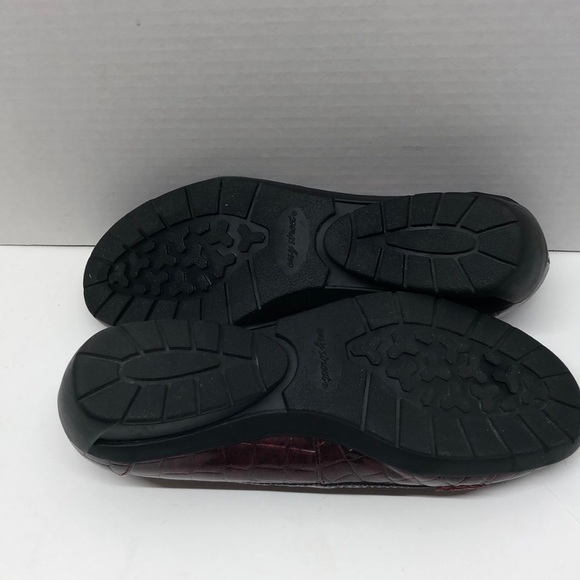 Easy Street size 5 slip on shoes - Picture 5 of 5